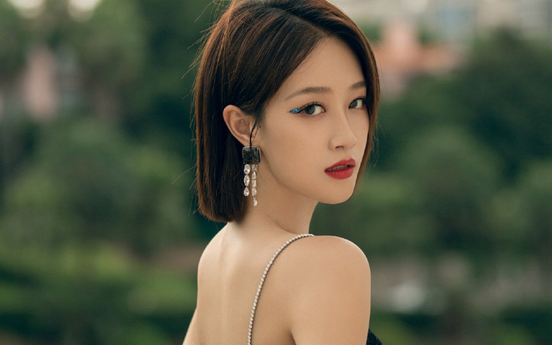 RNG推行运动员个人成长记录制度,运动员成长故事